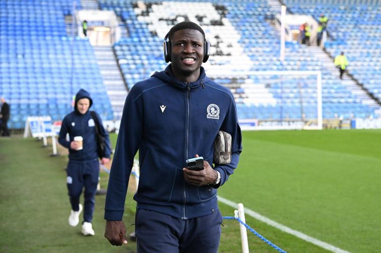 开云下载-申花28岁新王牌外援来了！合同细节曝光，将挤走阿苏埃or米内罗？