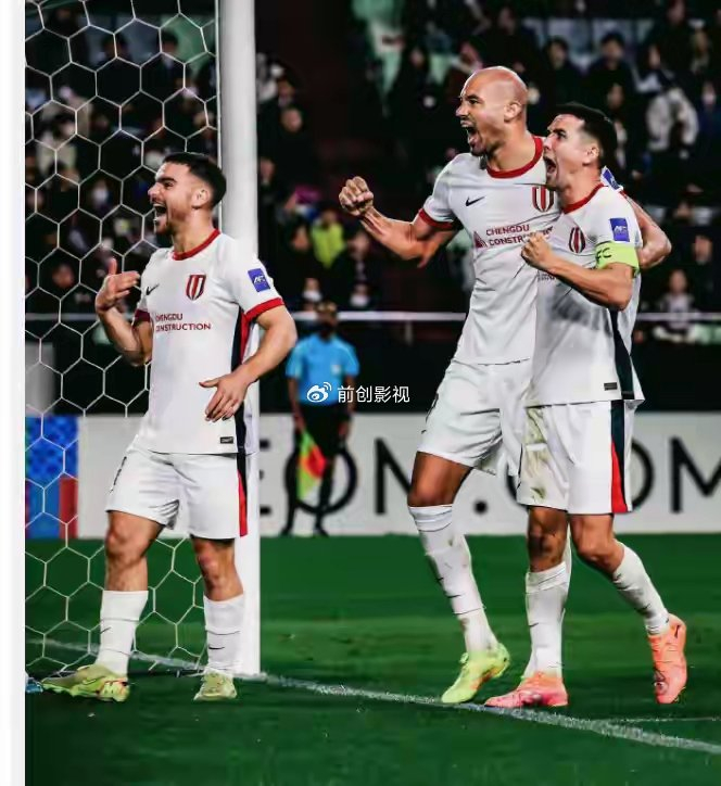 开云在线-费利佩喊话国足：我免费踢球，足协敢接招吗？|费利佩-古铁雷斯|路易斯-费利佩|中国男足|成都蓉城|巴西足球_新浪体育_新浪新闻