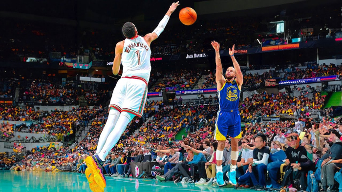 文班登上LOVE杂志：盖帽像毁掉对手的一天 学少林功夫是多年梦想|马刺|圣安东尼奥马刺队|夏洛特黄蜂队|孟菲斯灰熊|文班亚马_新浪体育_新浪新闻