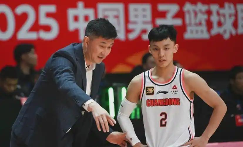 开云APP-时隔458天！前NBA旧将回归！辽粤大战火了，杨鸣下台后球队6胜1负